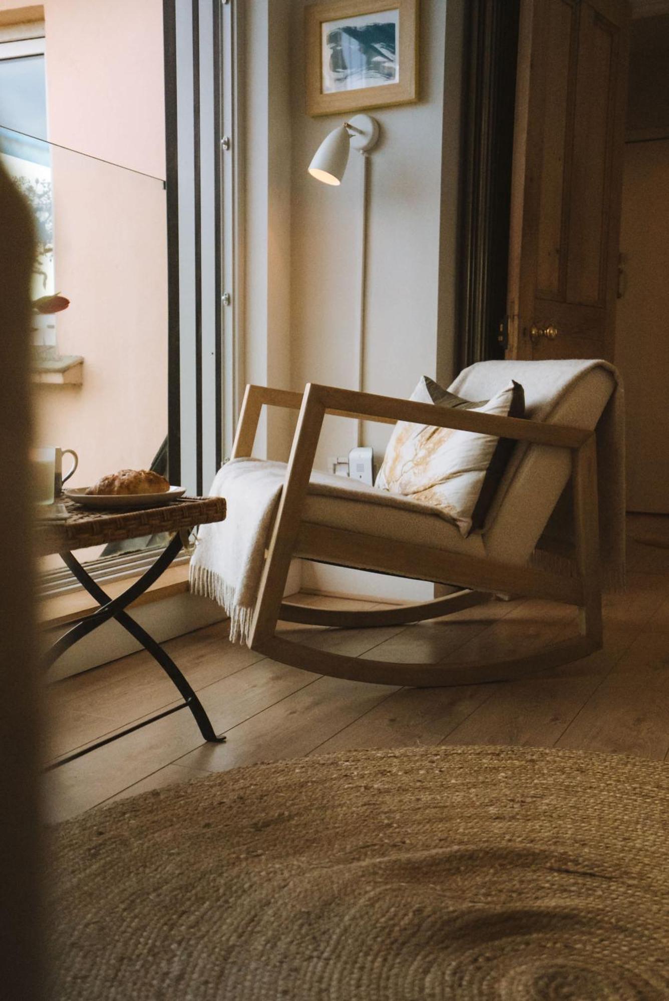Apartment Breathtaking Harbourside Views With Parking At 'harbour Strand' *