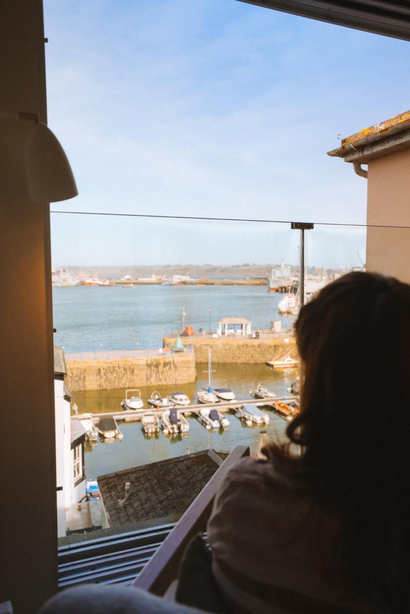 Breathtaking Harbourside Views With Parking At 'harbour Strand' Falmouth