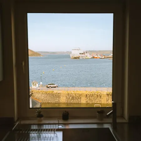 Breathtaking Harbourside Views With Parking At 'Harbour Strand' Falmouth Exterior photo