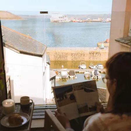 Breathtaking Harbourside Views With Parking At 'Harbour Strand' Falmouth Exterior photo